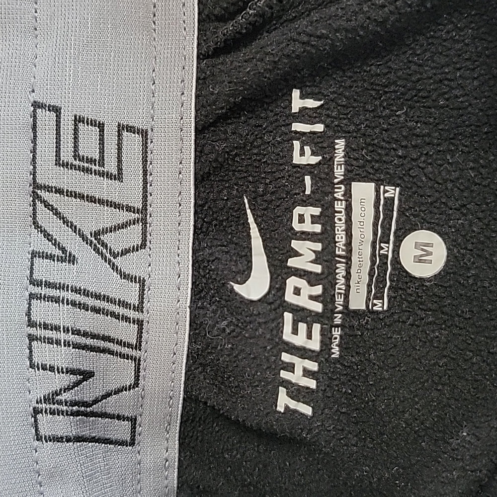MENS Nike Thema-Fit Sweatpants - Picture 2 of 4